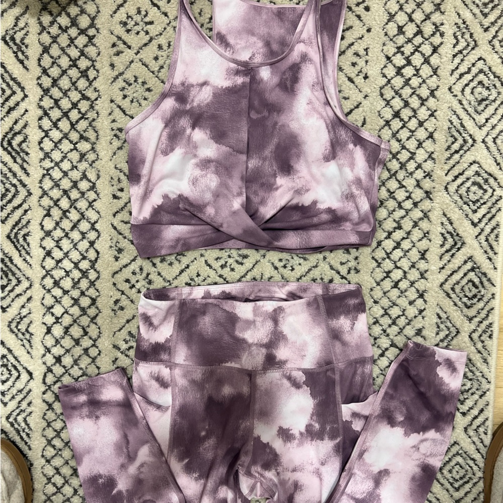 Botique tie&dye Lilac women workout set